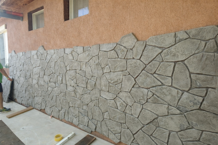 Какво представляват PU фасадните панели- приложения, предимства и монтаж