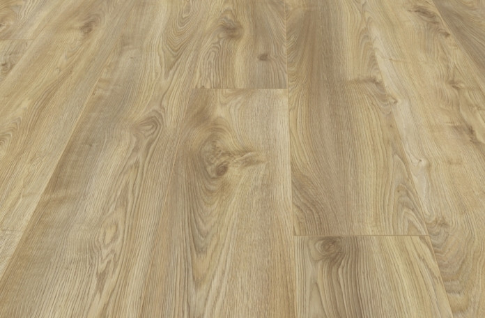 Немски ламиниран паркет Естествен дъб Макро ML1008 — AC5 / 10 мм / 4V