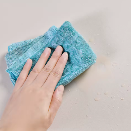 Самозалепващ PVC тапет „Лен“ — цвят жълт