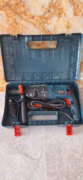 Електрически перфоратор  1400W
