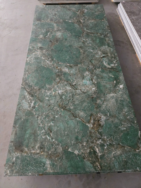 ПВЦ панел INTER 28 – Мат Зелен Мрамор | 1220×2600×3 мм